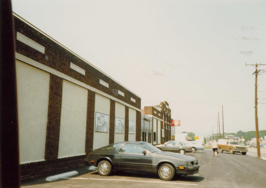 Penn Avenue in West Lawn